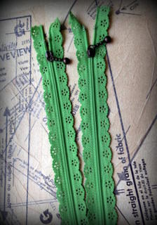20cm Pea Green
