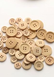 5 Wooden Buttons, Natural
