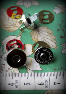 Bag Snaps 14mm (One Set)